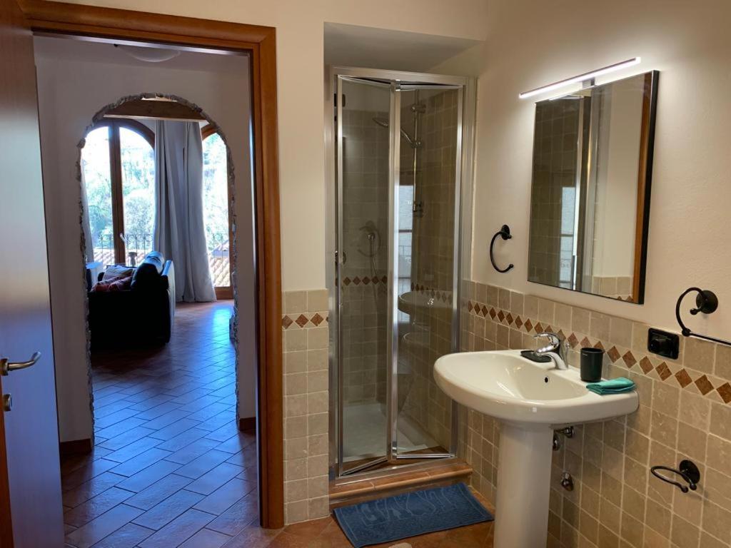 La Primula Apartment Sovere Bagian luar foto